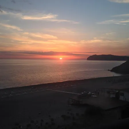 Lejlighed La Terrazza Dei Tramonti